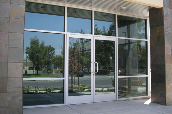 Selma-commercial-door-repair